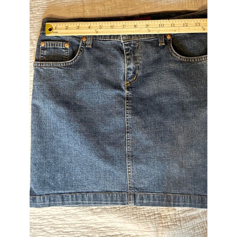 David Kahn Jeanswear Denim Mini Skirt Medium Wash Blue Size 8 Casual Classic